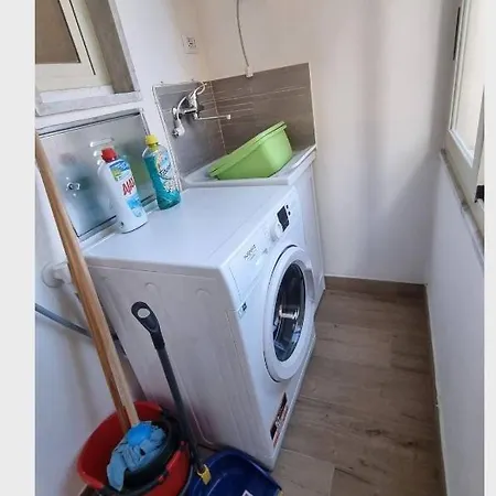 Happy Apartment